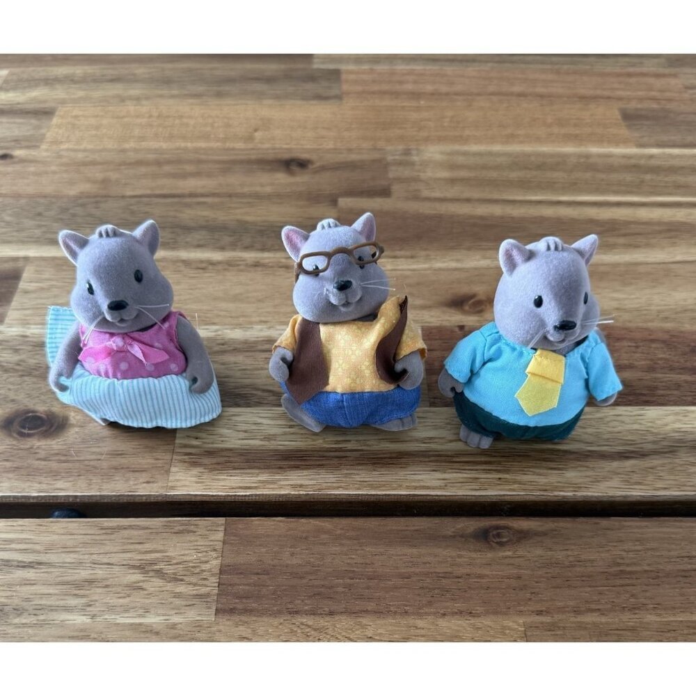 Li’l Woodzeez Squirrel‎ Family Bustleberry Squirrels Set Of 3 Toys